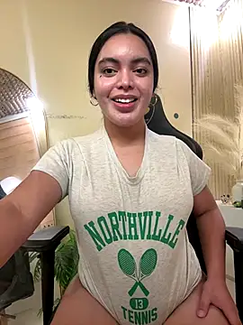 HotstuffCherrySummer online show from October 28, 9:29 am