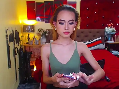 MeatyhorsecockMistress online show from October 24, 12:43 pm