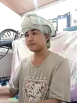 sexyts69xx online show from January 26, 2:14 am