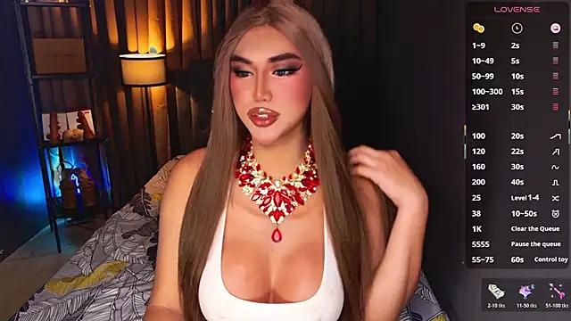 SexGoddess Celine online show from November 3, 9:30 am