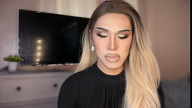 Ts glamxxxx online show from March 8, 2:37 am