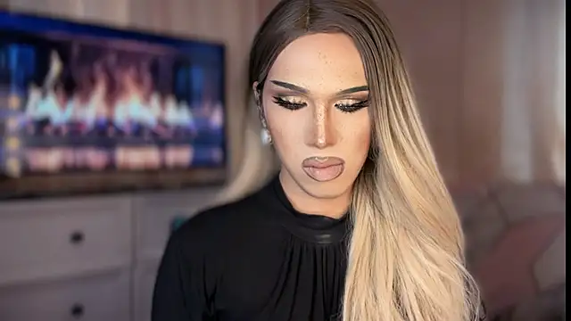 Ts glamxxxx online show from April 5, 3:04 am