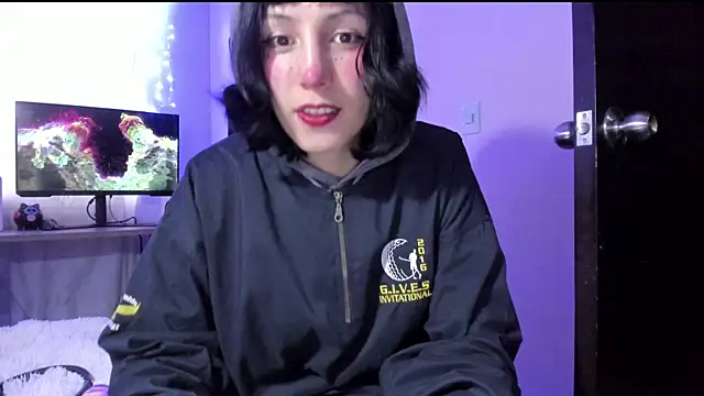 Snapshot of Room312_ chatting on December 29, 10:36 pm Room312  online show from December 29, 10:36 pm