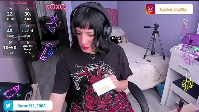 Snapshot of Room312_ chatting on January 3, 6:24 pm Room312  online show from January 3, 6:24 pm