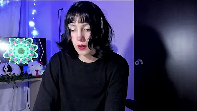 Snapshot of Room312_ chatting on January 17, 11:55 pm Room312  online show from January 17, 11:55 pm