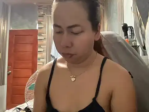 UrLove Marga online show from April 11, 10:57 pm