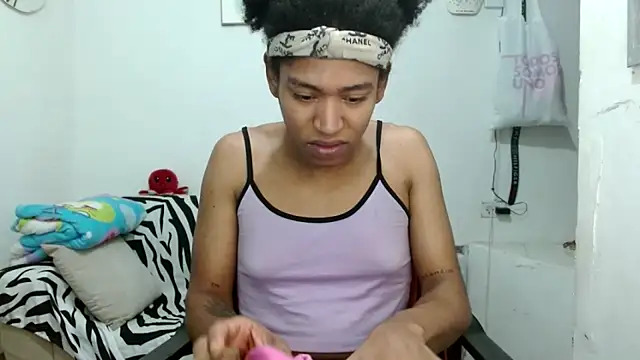 angelamarie1 online show from February 10, 12:01 pm