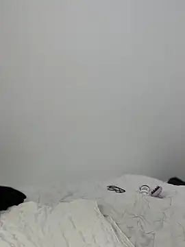 MiahWindsor online show from March 9, 6:32 pm