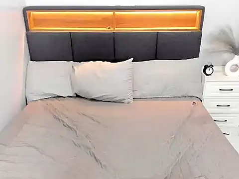 EllaCalifa online show from February 19, 2:52 am