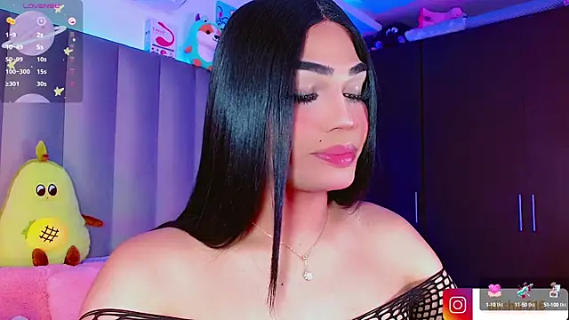 AiishaRose online show from March 20, 1:04 pm