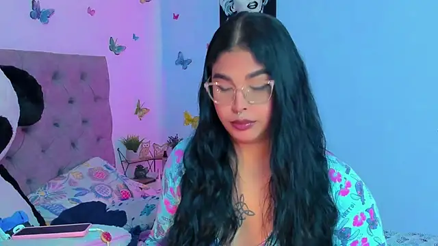 Snapshot of mabellfox chatting on December 13, 4:16 pm mabellfox online show from December 13, 4:16 pm