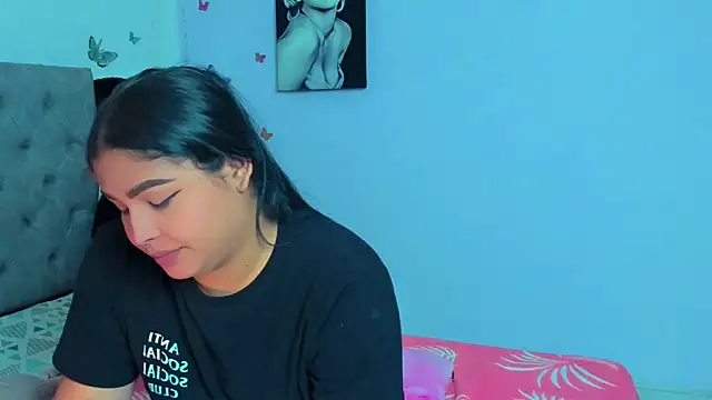 Snapshot of mabellfox chatting on February 7, 9:04 pm mabellfox online show from February 7, 9:04 pm