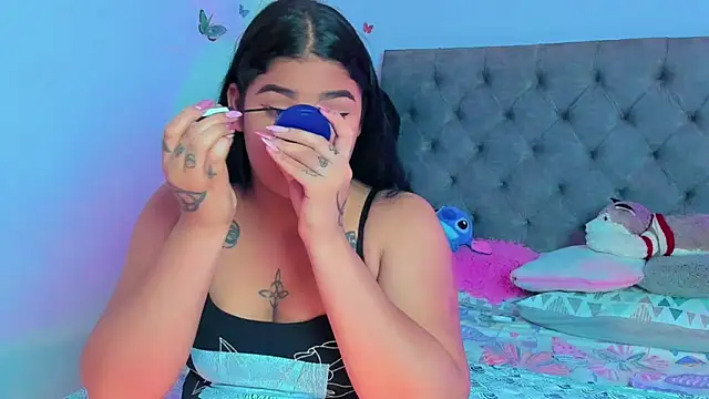 Snapshot of mabellfox chatting on February 18, 9:31 pm mabellfox online show from February 18, 9:31 pm