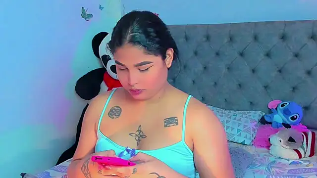 Snapshot of mabellfox chatting on February 25, 3:49 pm mabellfox online show from February 25, 3:49 pm