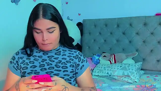 Snapshot of mabellfox chatting on March 13, 6:09 pm mabellfox online show from March 13, 6:09 pm