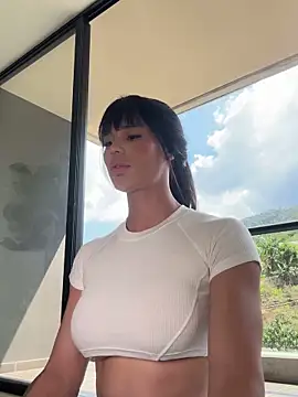 Helenbronwx online show from January 17, 6:25 pm